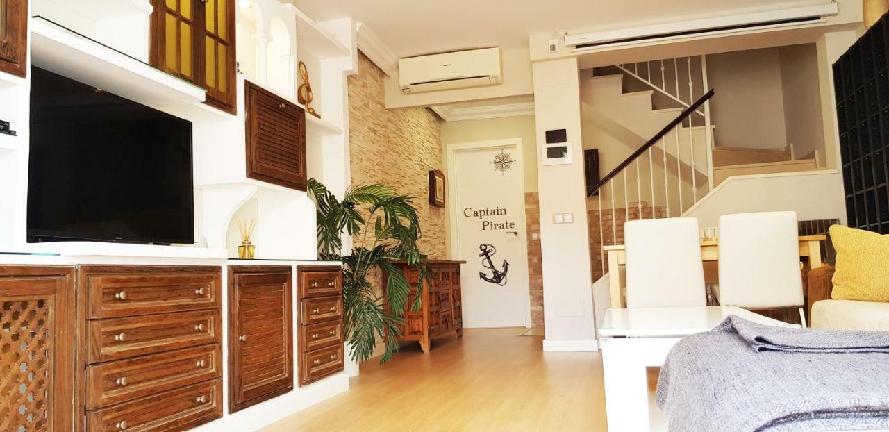 Apartamento Duplex Frente Al Mar Paseo Maritimo Torremolinos Apartment Luaran gambar