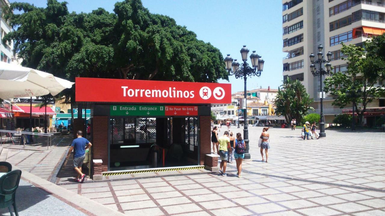 Apartamento Duplex Frente Al Mar Paseo Maritimo Torremolinos Apartment Luaran gambar