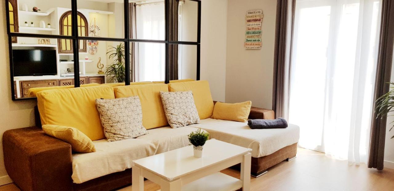 Apartamento Duplex Frente Al Mar Paseo Maritimo Torremolinos Apartment Luaran gambar