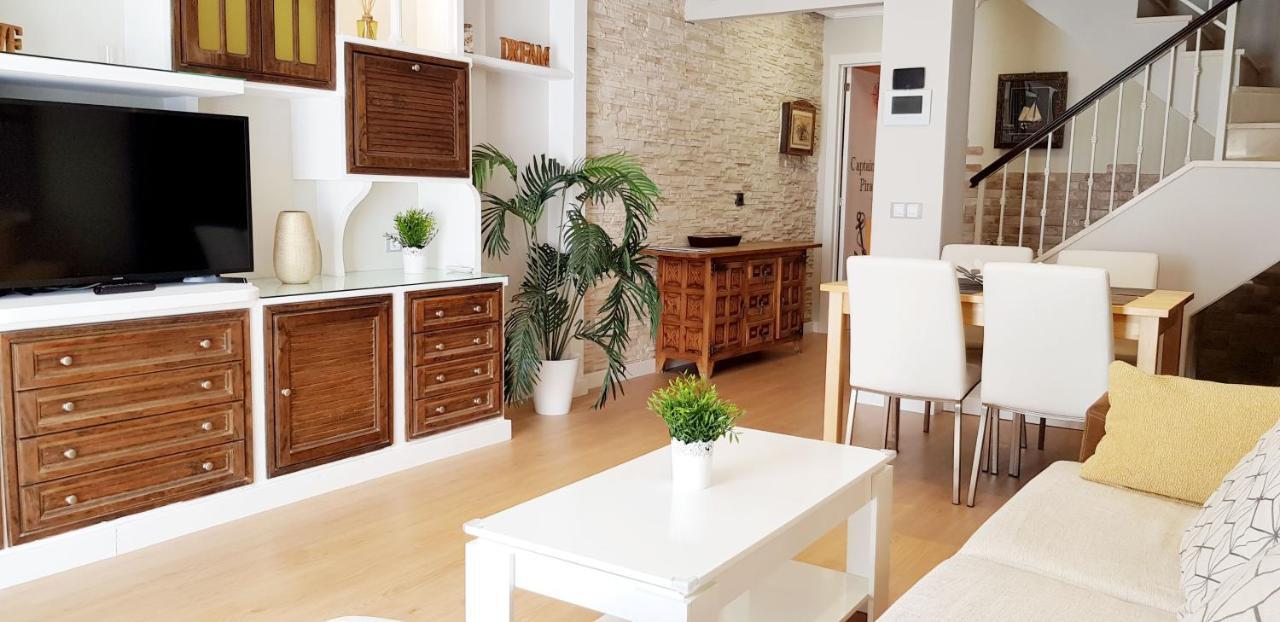Apartamento Duplex Frente Al Mar Paseo Maritimo Torremolinos Apartment Luaran gambar