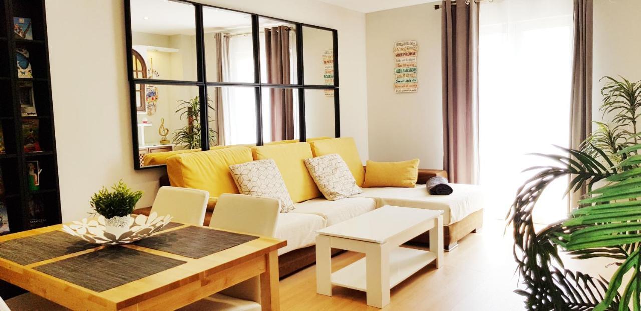 Apartamento Duplex Frente Al Mar Paseo Maritimo Torremolinos Apartment Luaran gambar