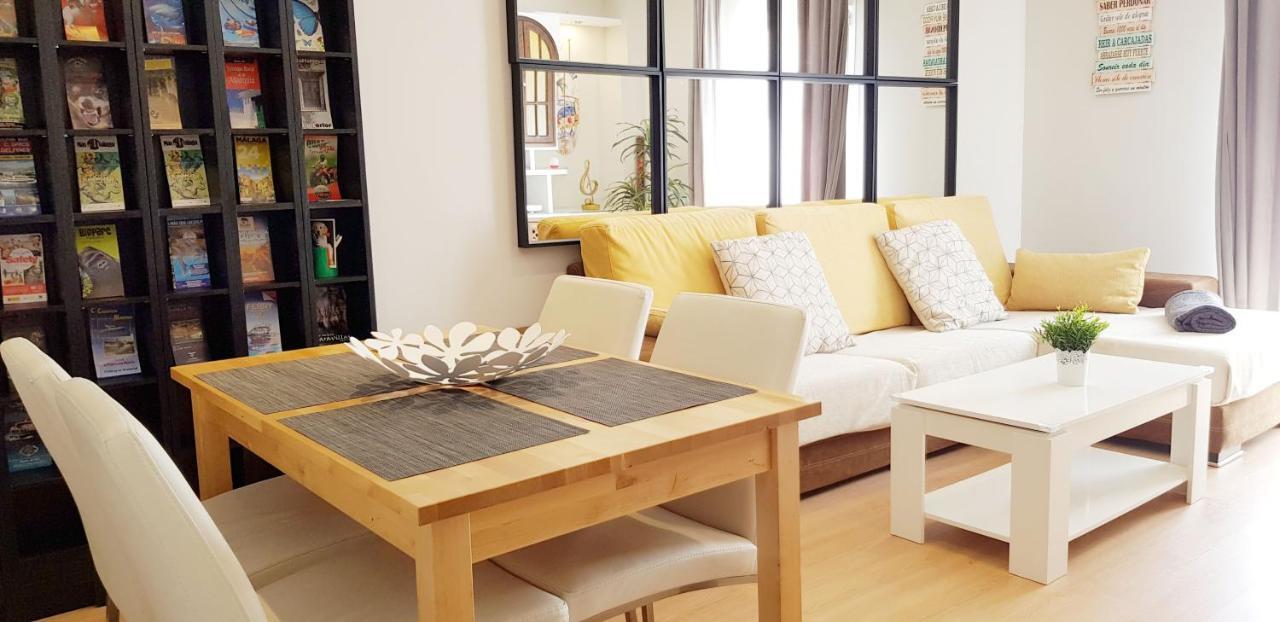 Apartamento Duplex Frente Al Mar Paseo Maritimo Torremolinos Apartment Luaran gambar